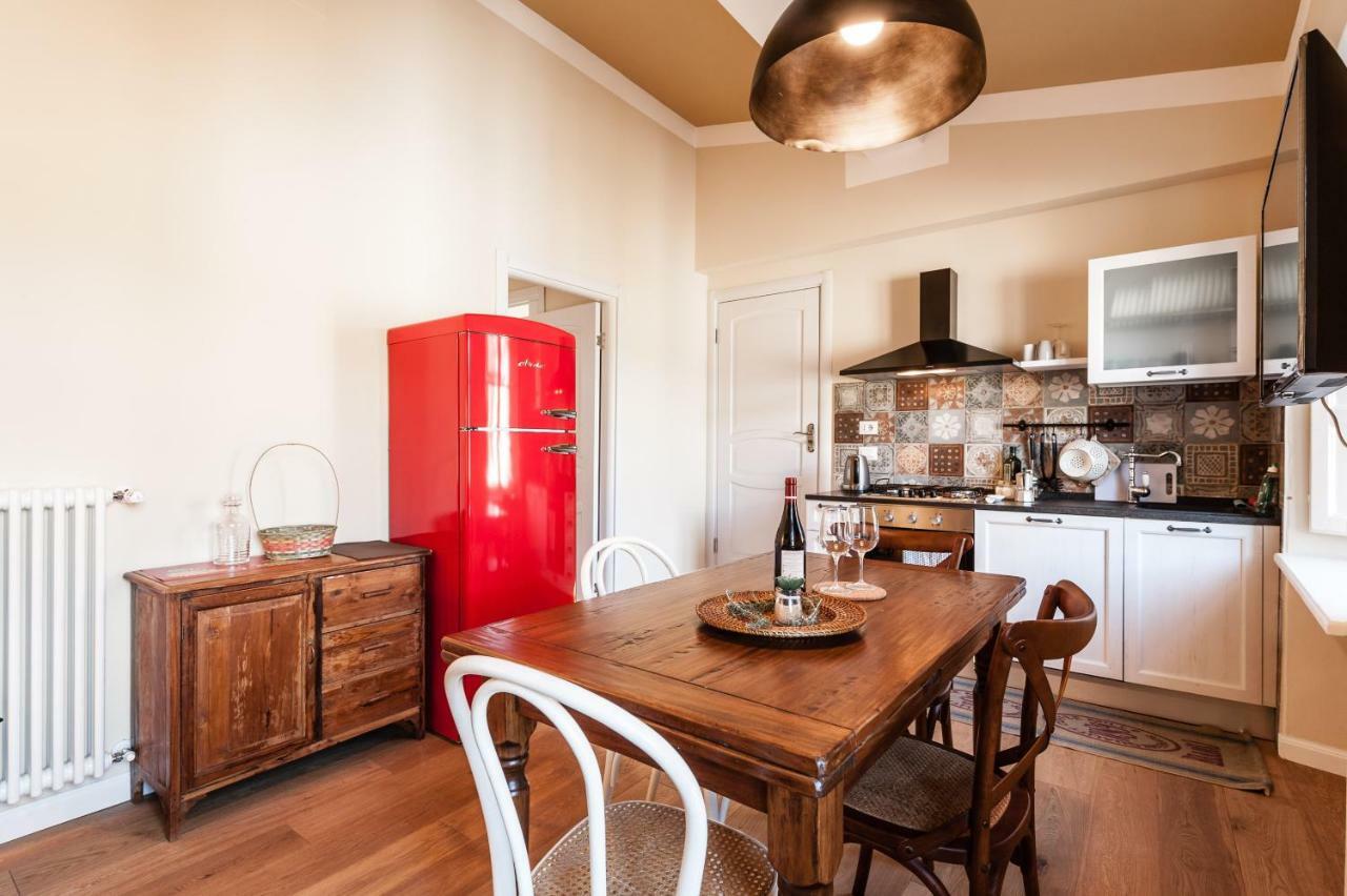 Affordable Suite With A View In The Heart Of Lucca Exterior photo